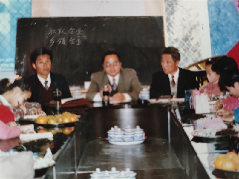 难忘的岁月 不忘的情怀——徐州“五老”走进小海燕记者团系列报道之六